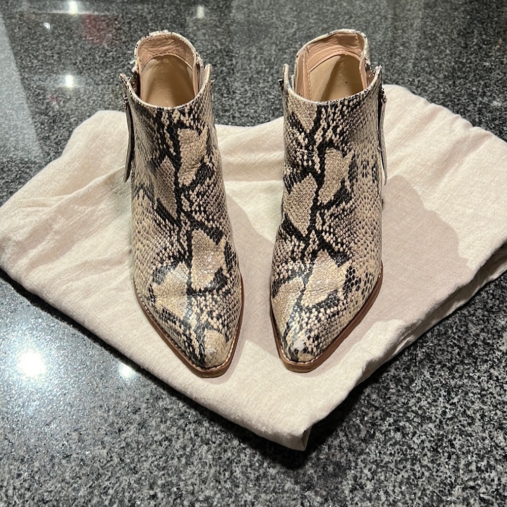 Sam Edelman Winona snakeprint booties